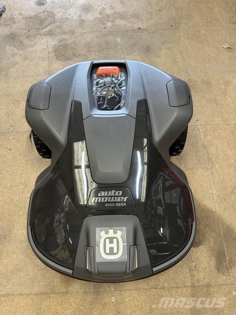 Husqvarna AM450X Robotické sekačky