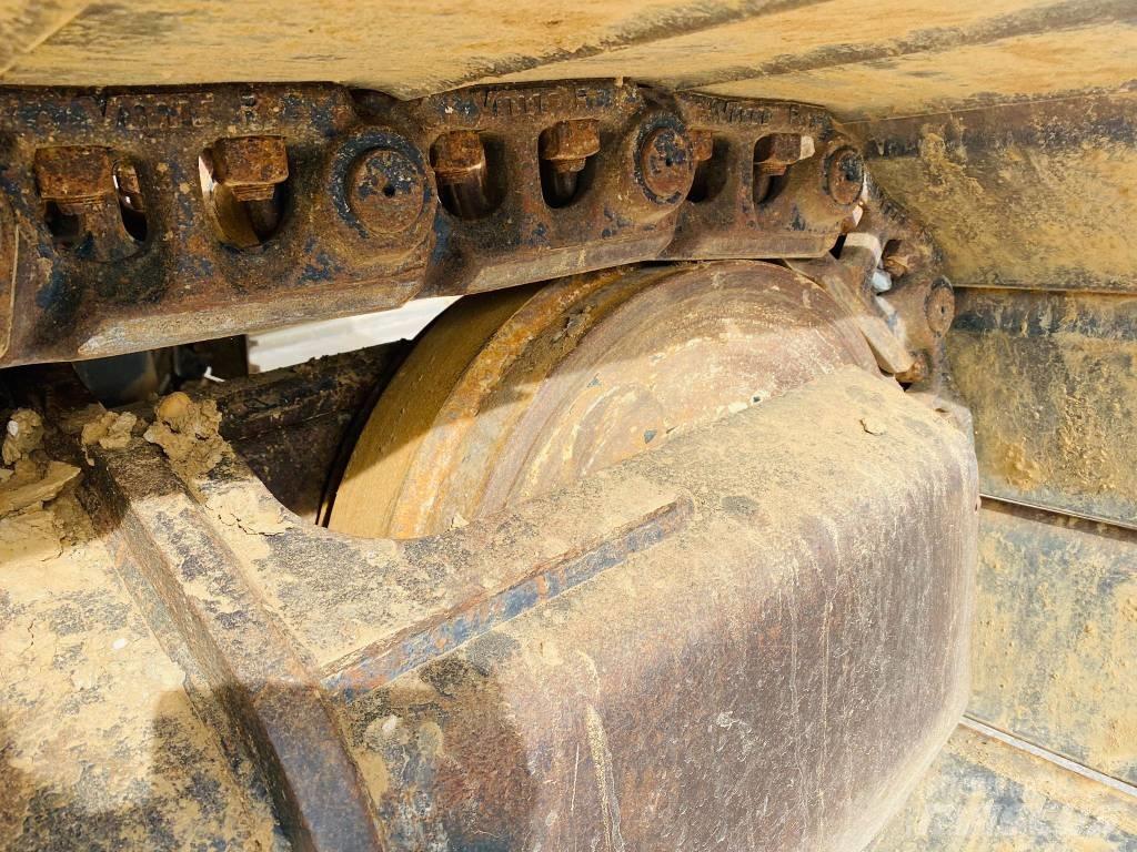 CAT 330-07a Pásová rýpadla