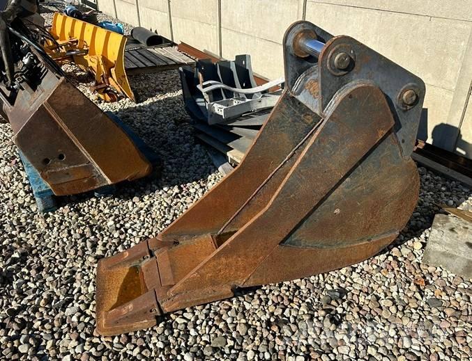 Komatsu PW 160-7E0 Hloubkové lopaty