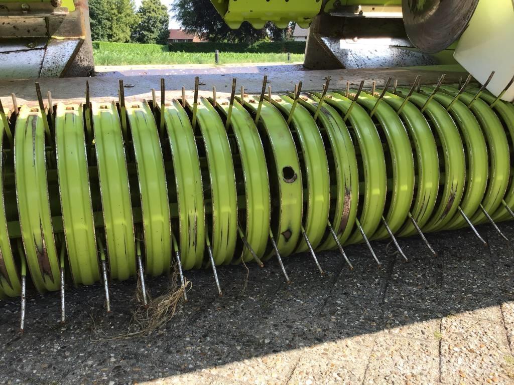 CLAAS PICK UP 300 Kombajnové hlavice