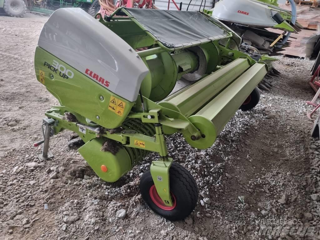 CLAAS PICK UP 300 Kombajnové hlavice