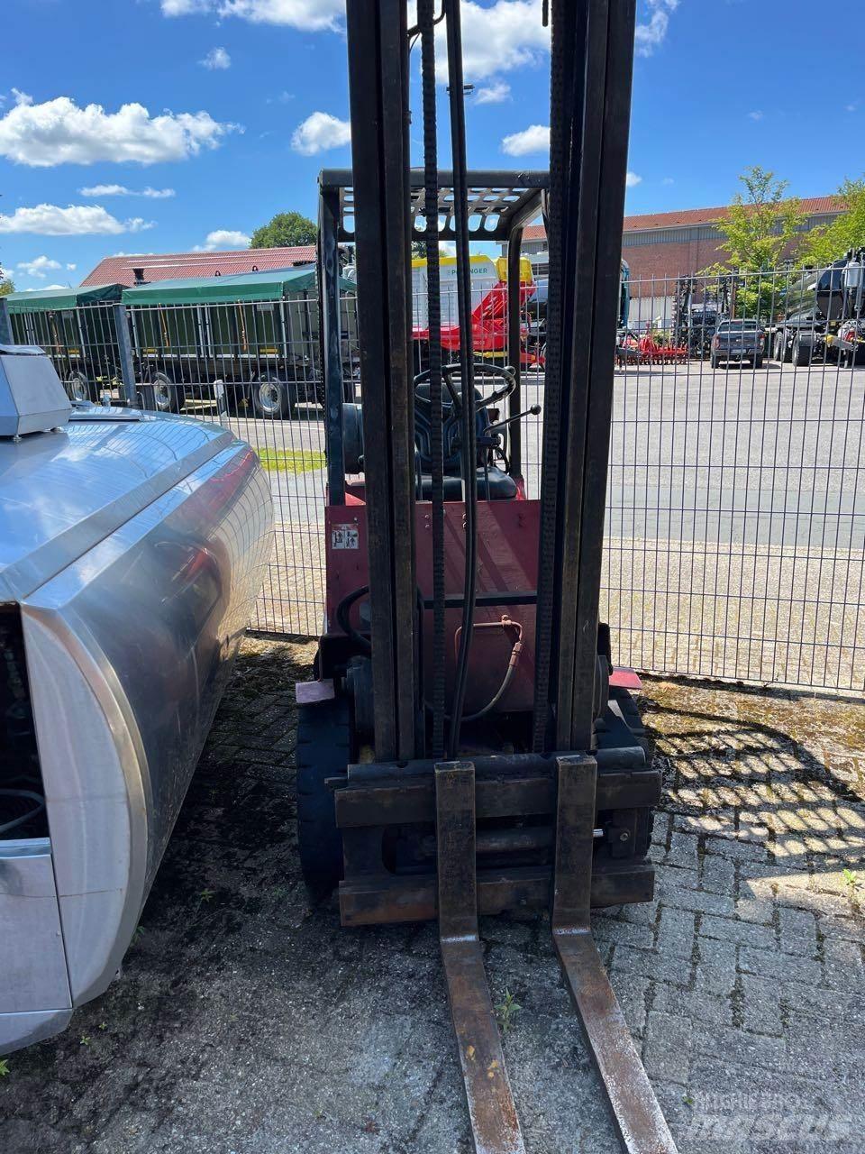 Hyster Hi 50 XL Další
