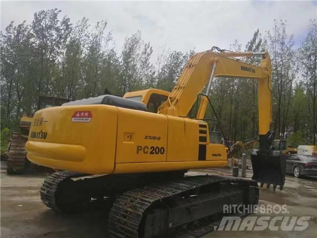 Komatsu PC 200-6 Pásová rýpadla