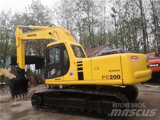 Komatsu PC 200-6 Pásová rýpadla