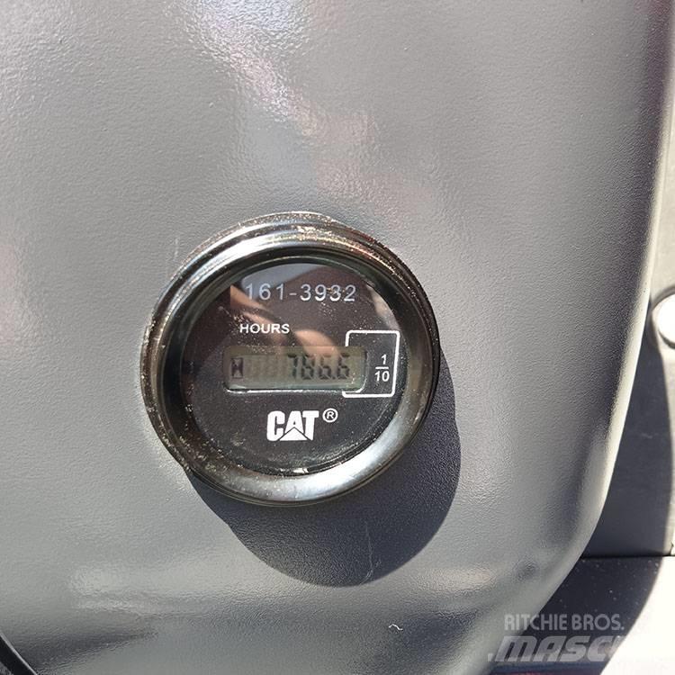 CAT 312 D Pásová rýpadla