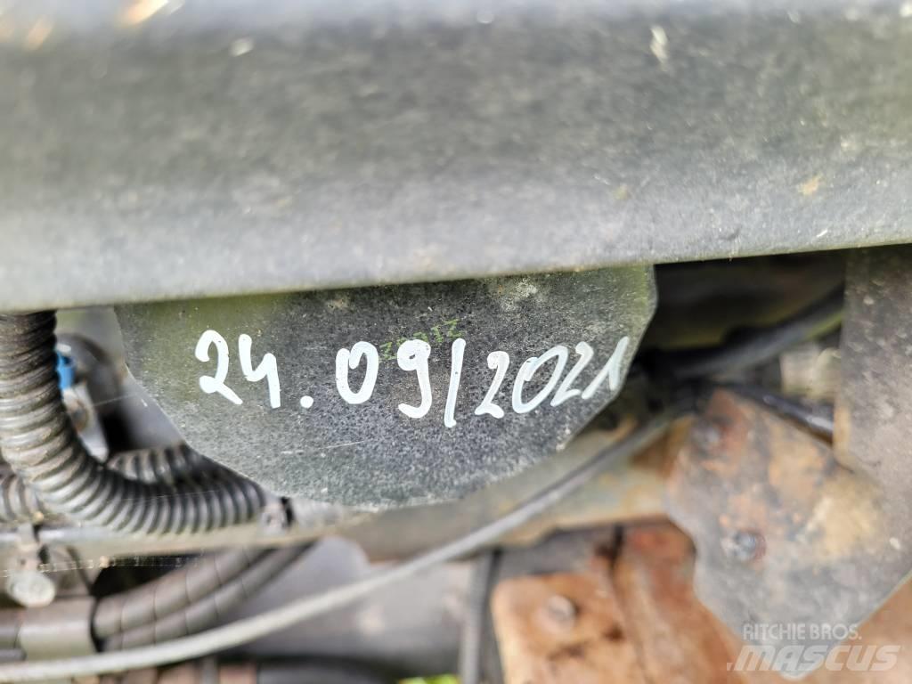 Kubota STV 36 Kompaktní traktory