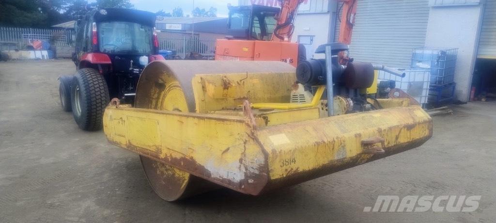 Bomag BW 6 Vlečné vibrační válce