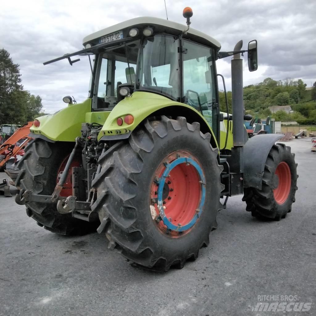 CLAAS Arion 640 Traktory