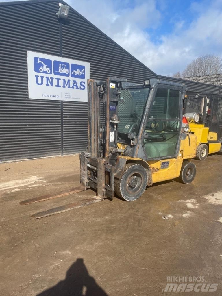 CAT GP 30 LPG vozíky