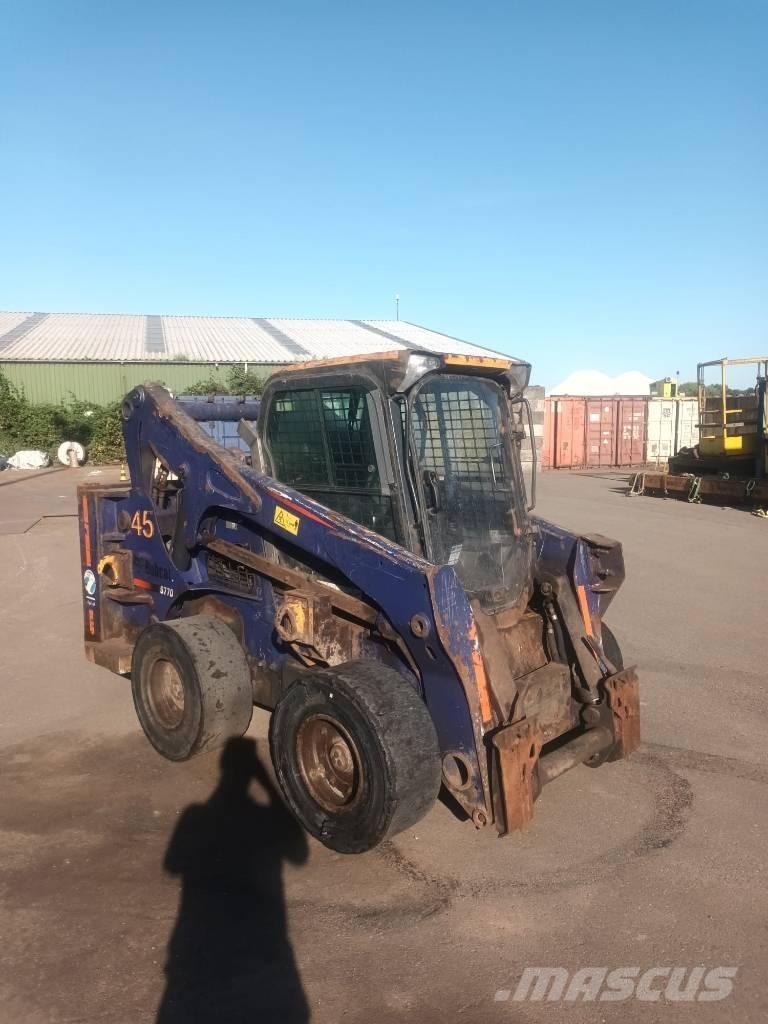 Bobcat S 770 Smykem řízené nakladače