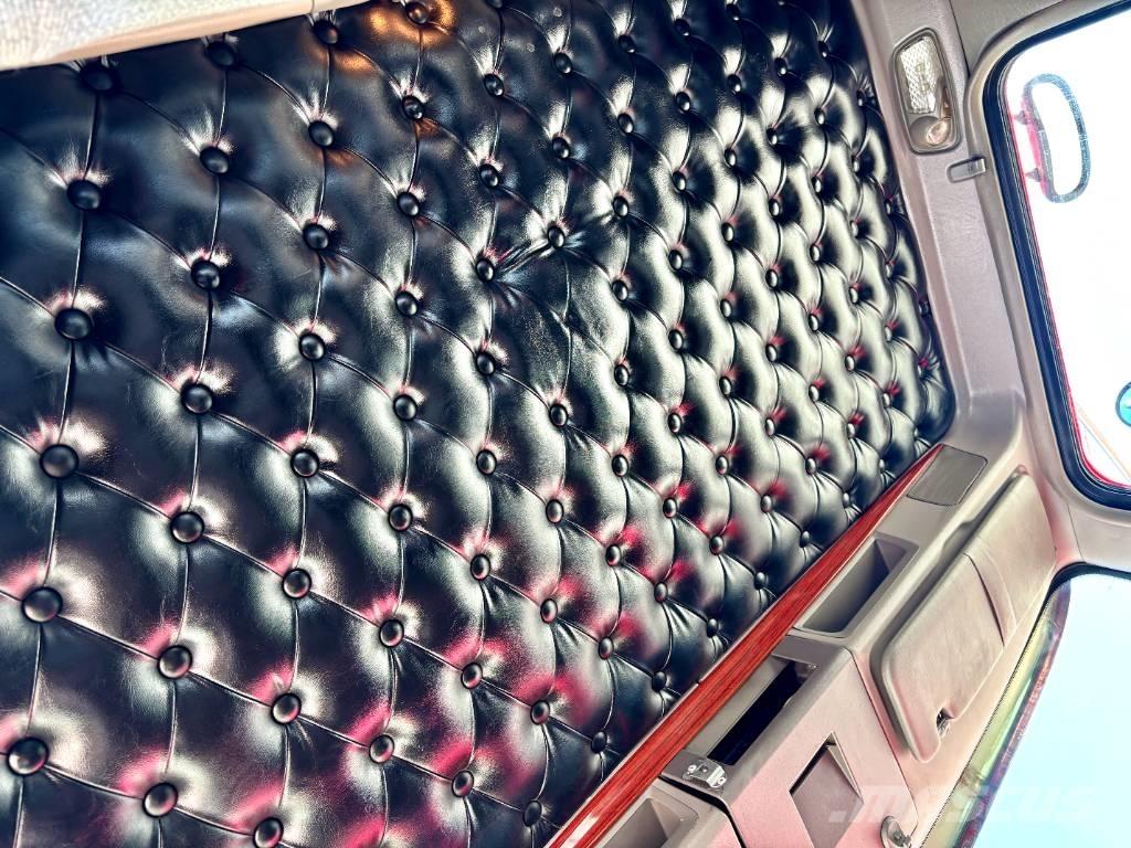 Kenworth W 900 Tahače