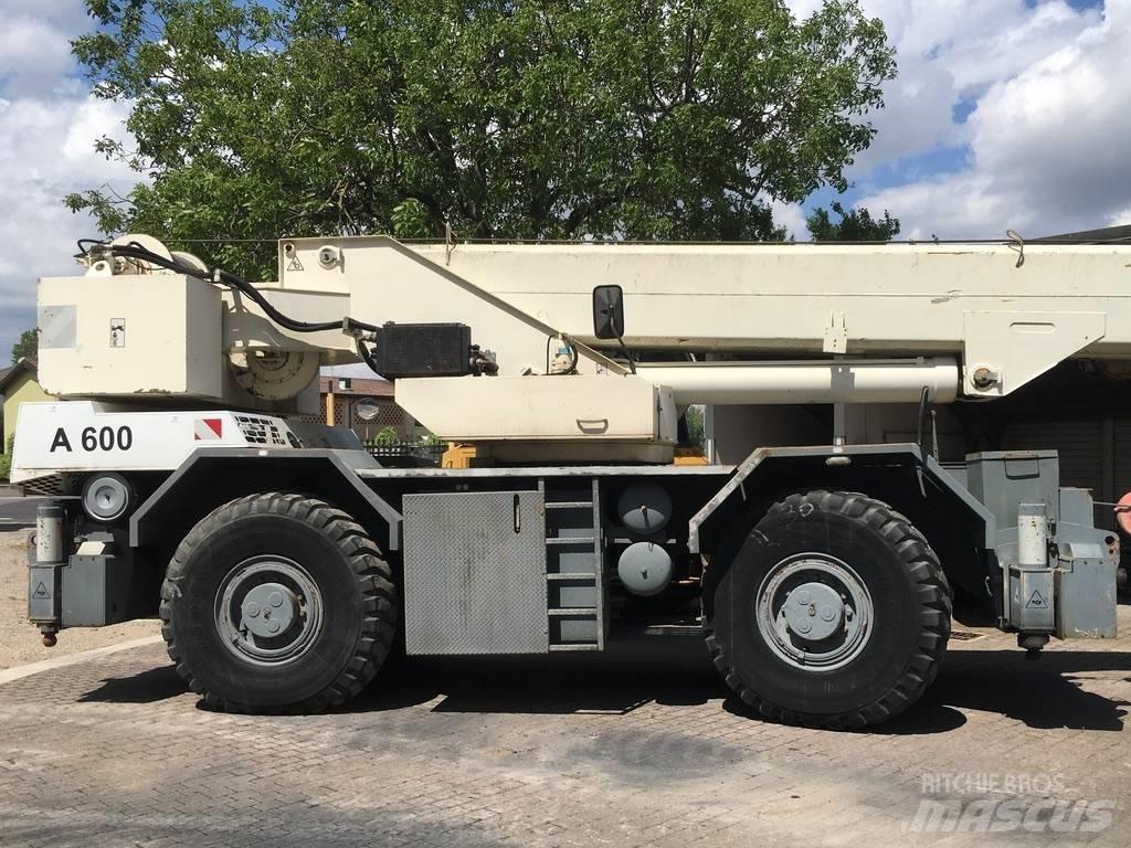 Terex PPM A 600 Jeřáby pro těžký terén