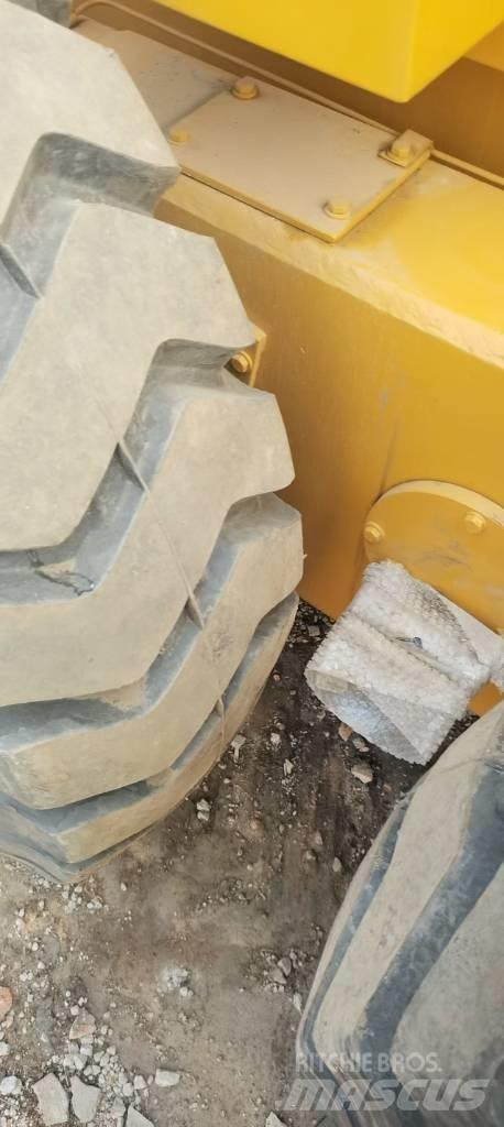 CAT 140 H Grejdry