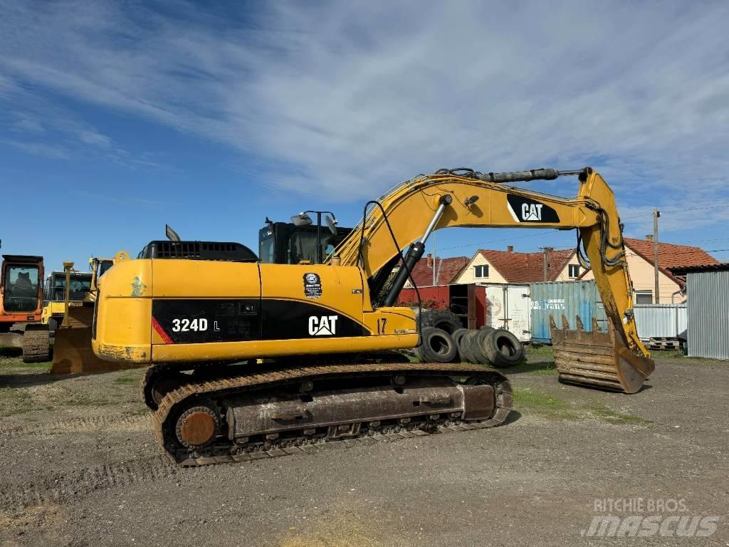CAT 324 D L Pásová rýpadla