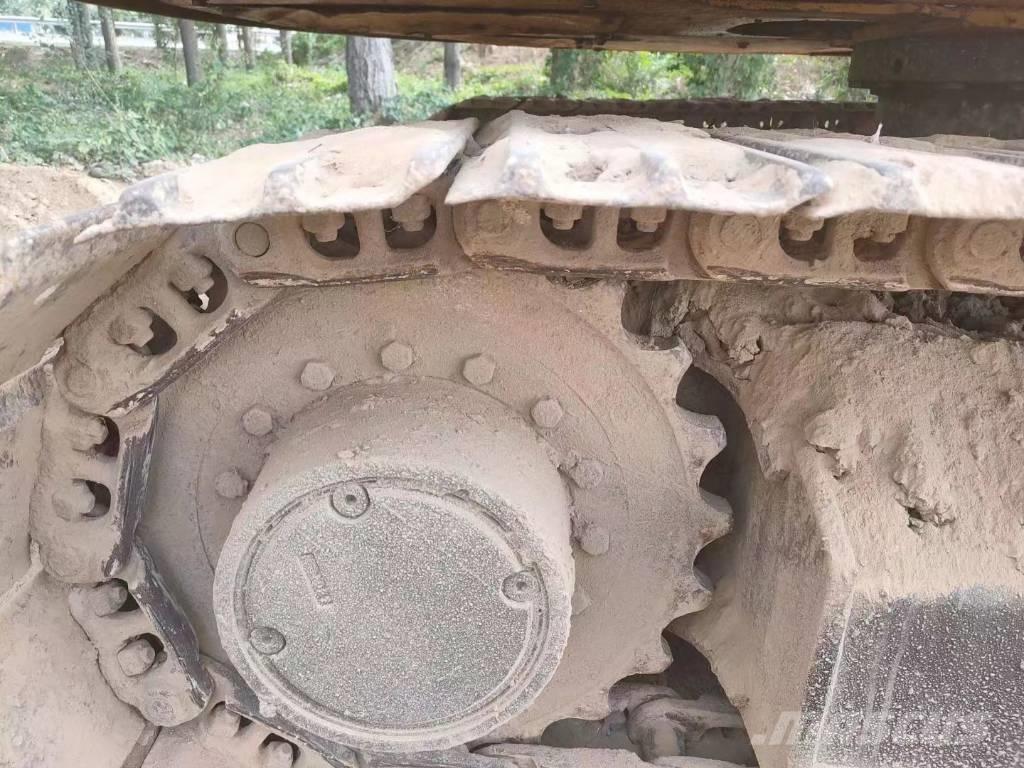 CAT 307E2 Pásová rýpadla