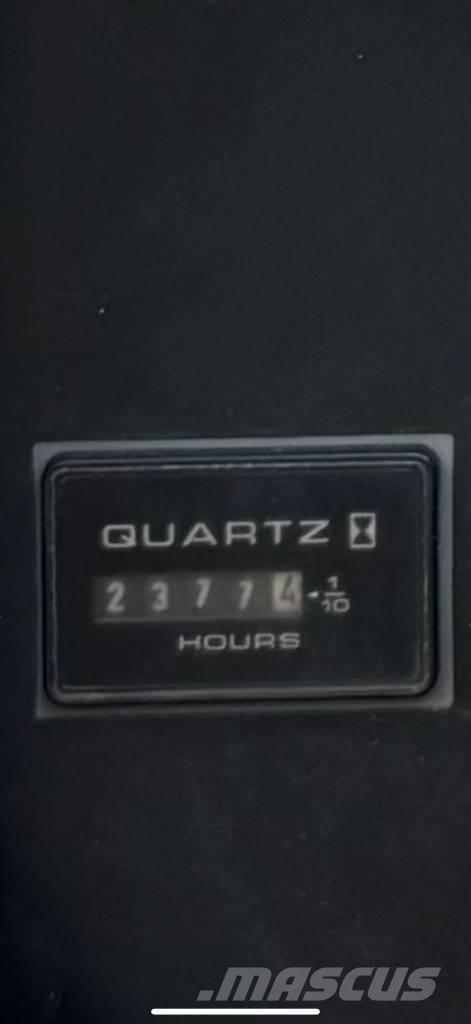 JLG 450 AJ Kloubové plošiny