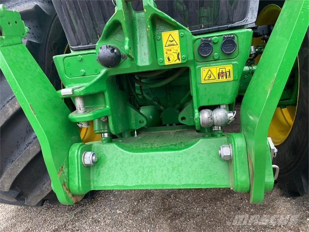 John Deere 7R 310 Traktory
