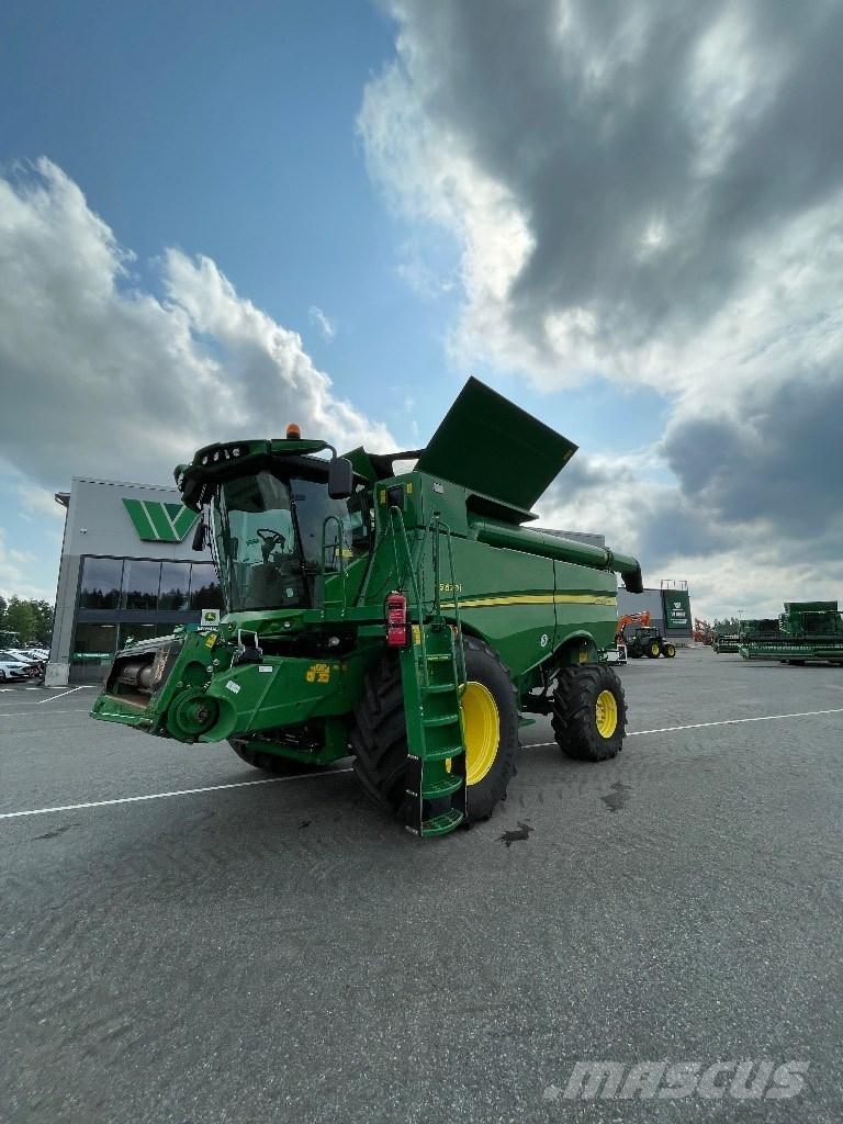 John Deere S670i Sklízecí mlátičky