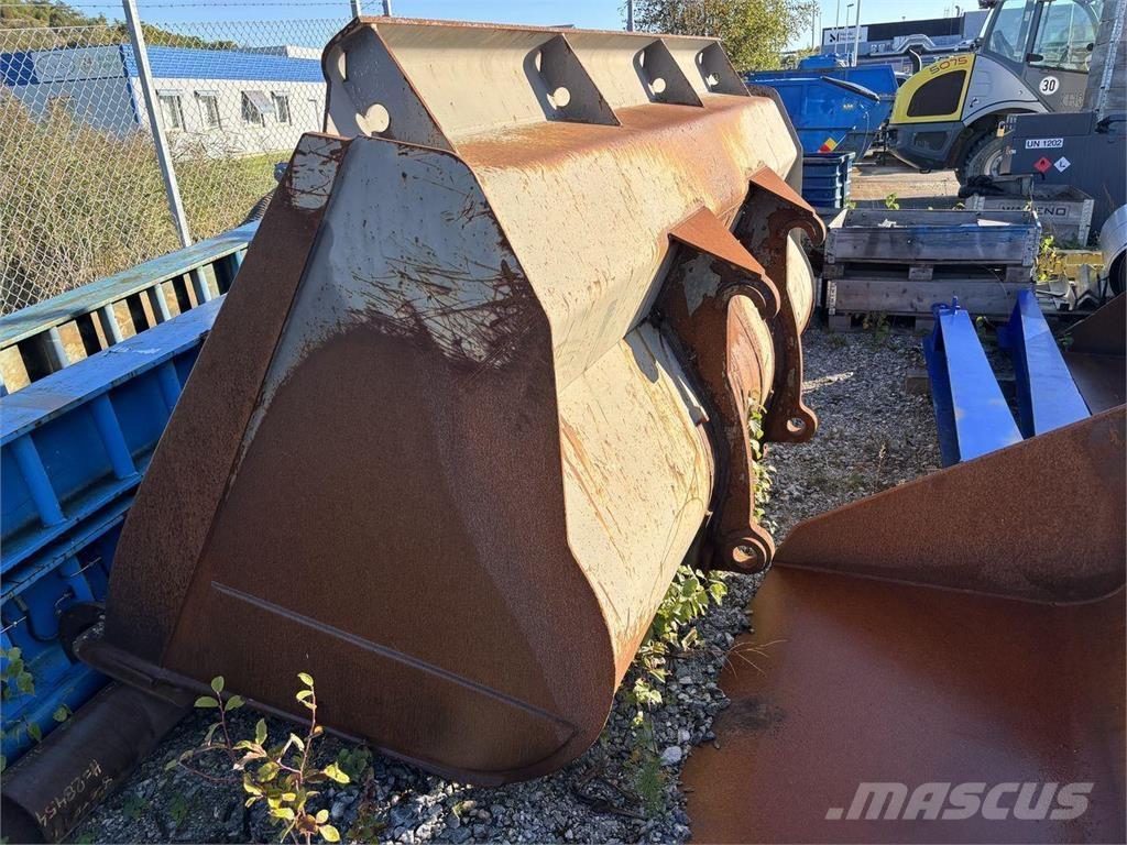 Liebherr L566 Kolové nakladače