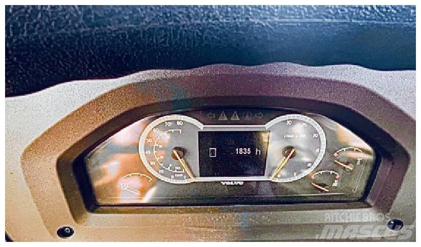 Volvo A 30 G Kloubové dempry
