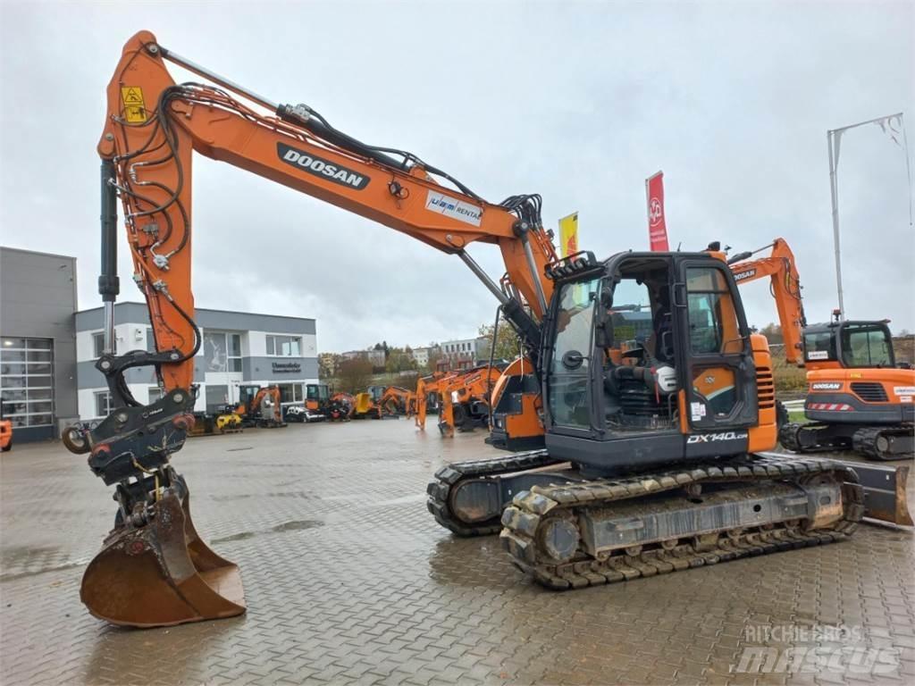 Develon DX140LCR-5 Pásová rýpadla