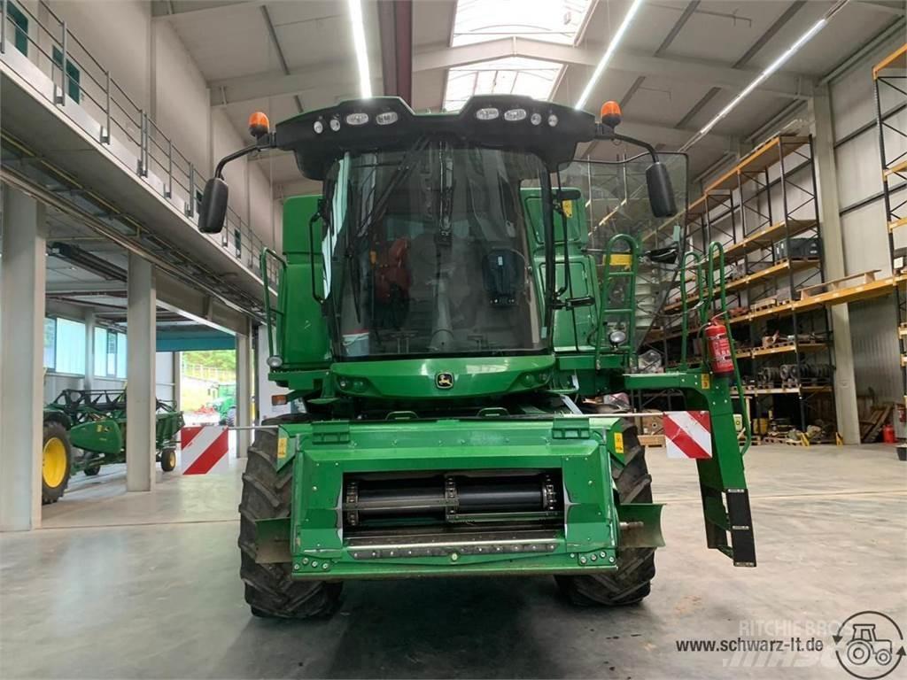 John Deere W540 Sklízecí mlátičky
