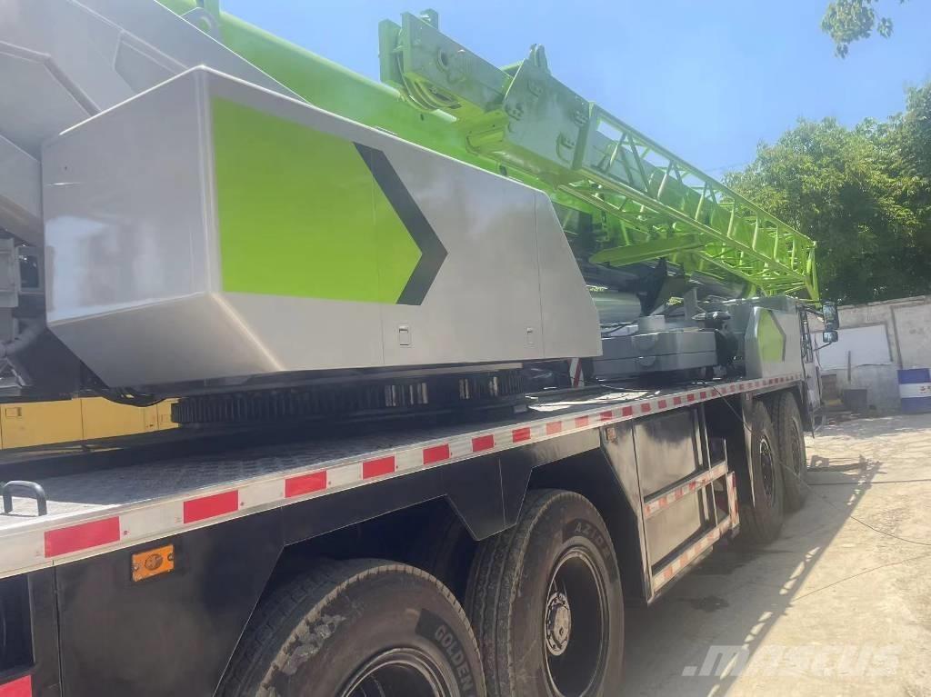 Zoomlion ZVT800 Univerzální terénní jeřáby