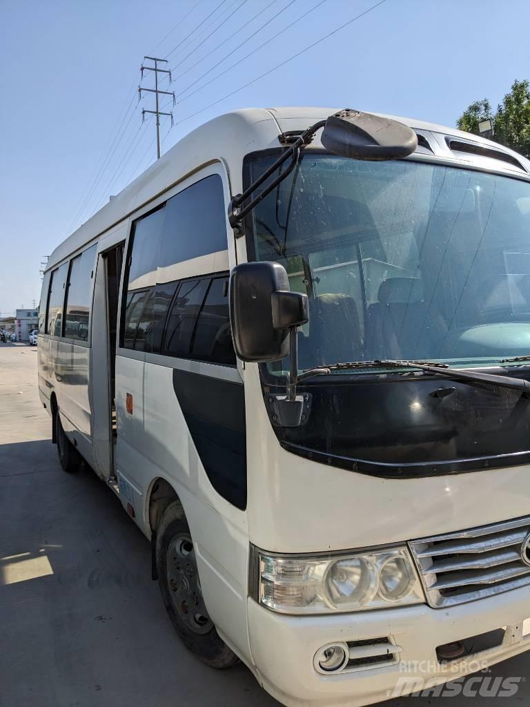 Toyota Coaster Bus Minibusy