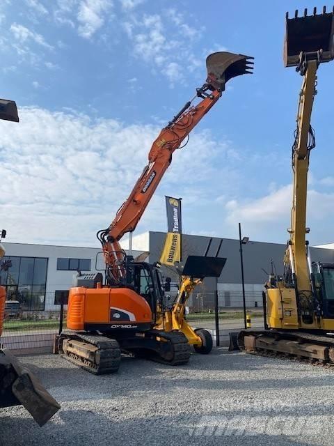 Doosan DX140LCR-5 Pásová rýpadla