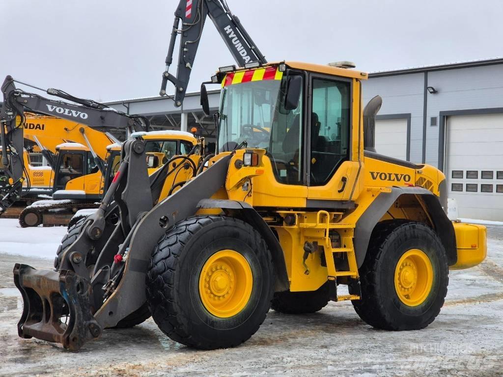 Volvo L 90 F Kolové nakladače