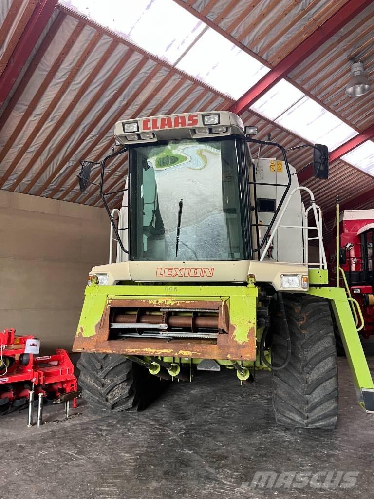 CLAAS LEXION 420 Sklízecí mlátičky
