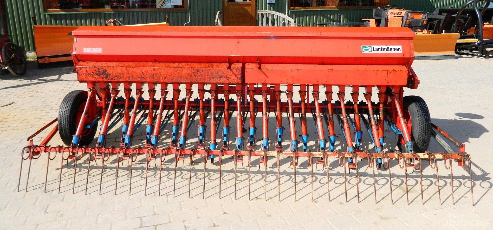 Stegsted 3 Mechanické secí stroje