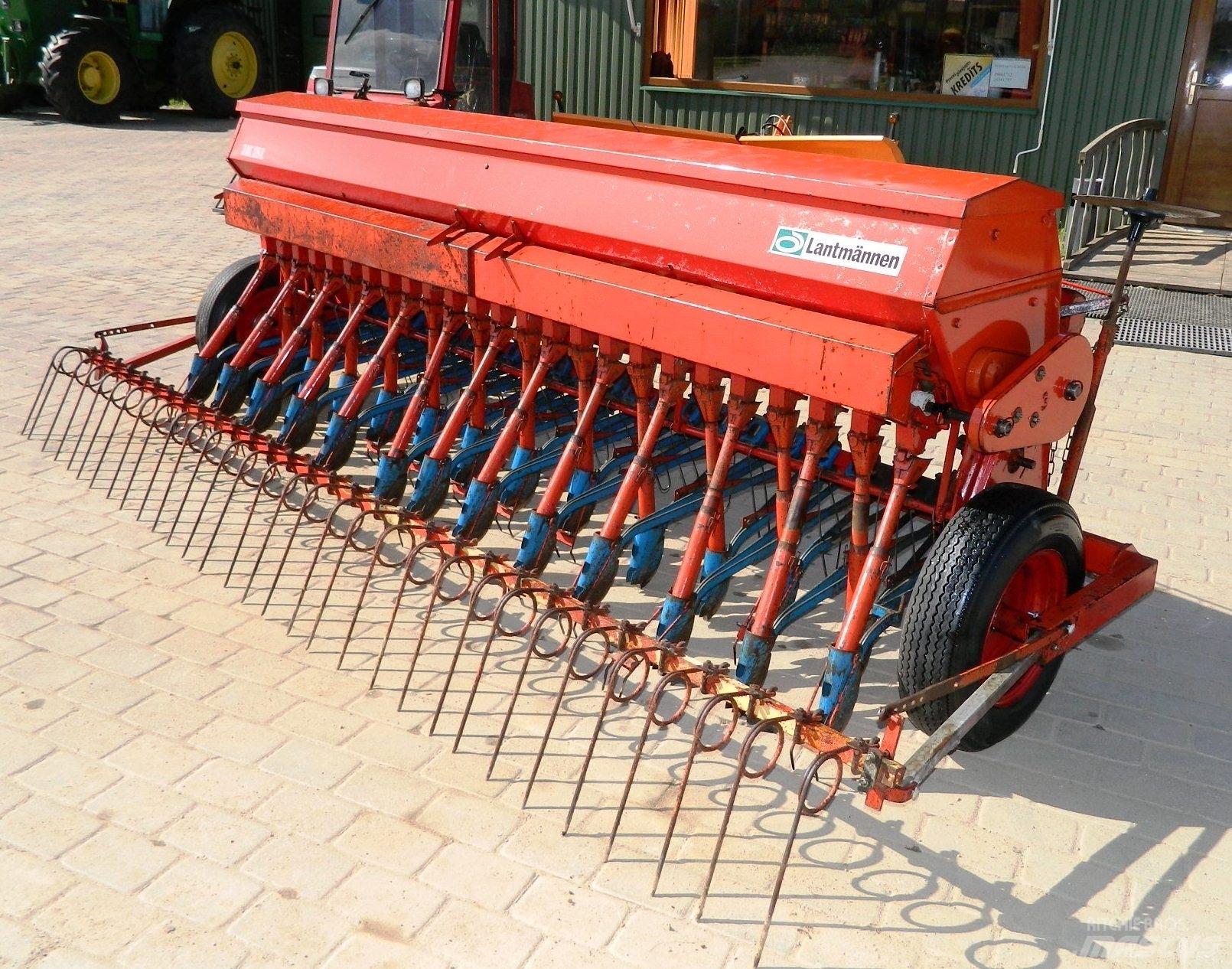Stegsted 3 Mechanické secí stroje