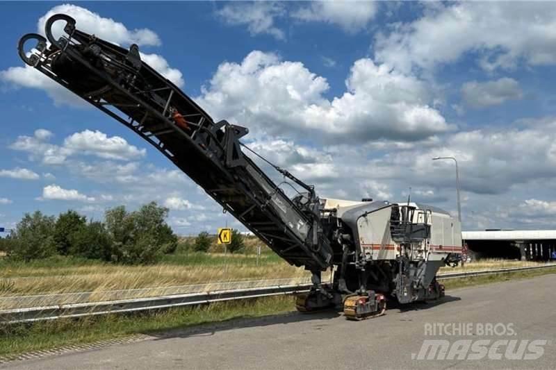 Wirtgen W210 Další
