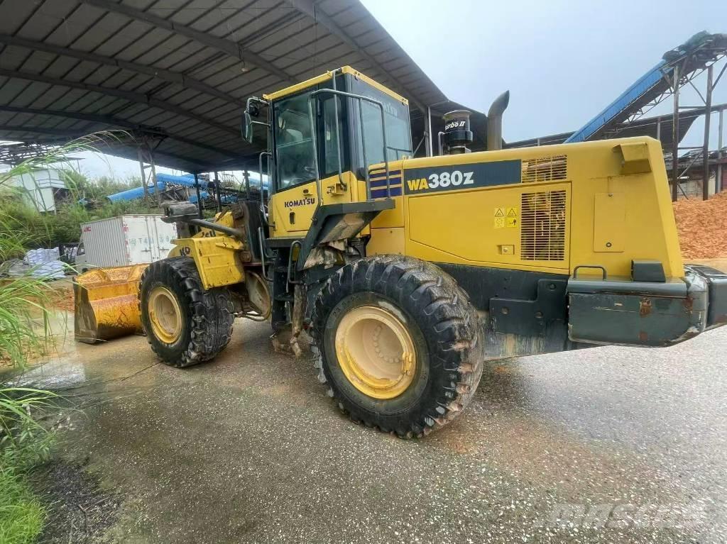 Komatsu WA 380-6 Kolové nakladače