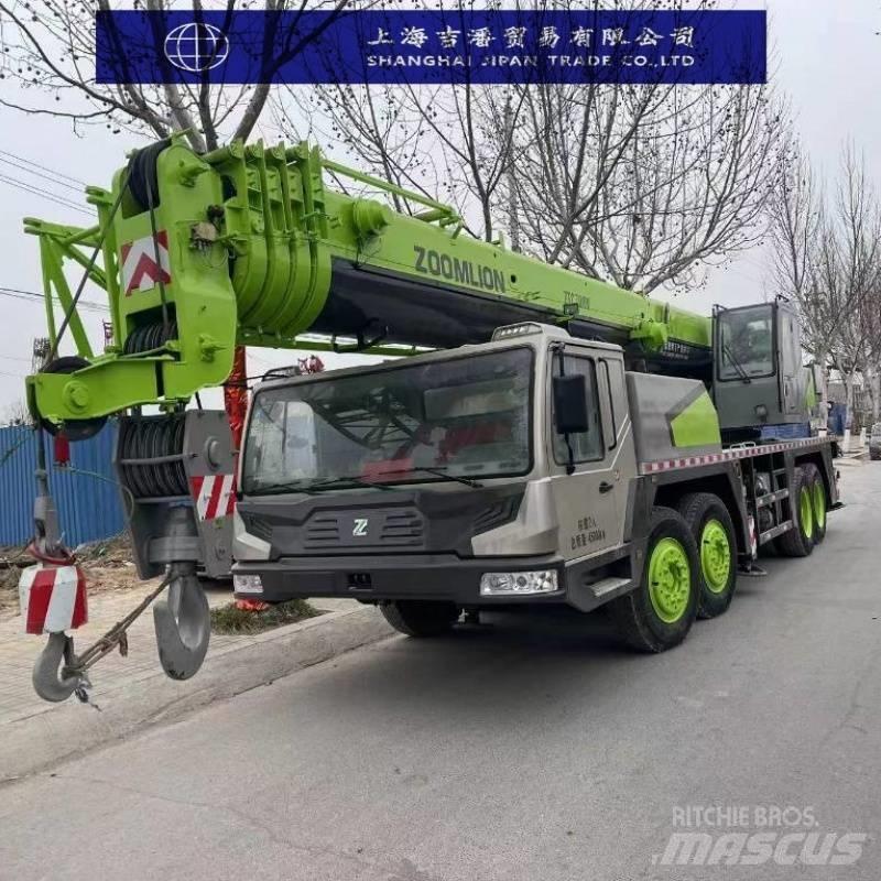 Zoomlion QY 70 V Univerzální terénní jeřáby