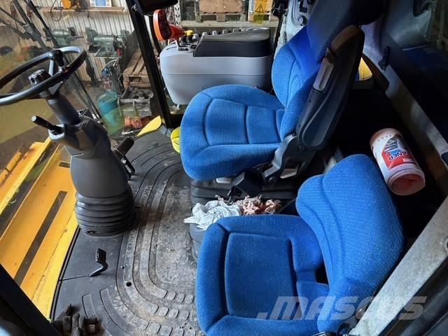 New Holland CX 8080 Sklízecí mlátičky