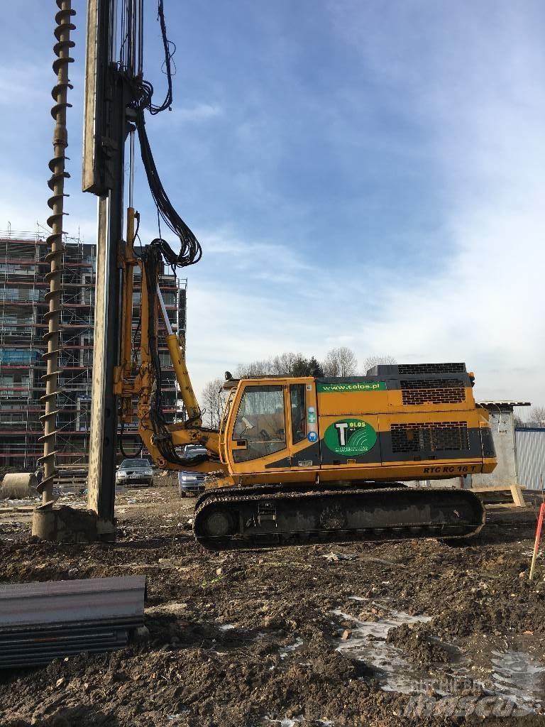Bauer RTG 16 T Vibrační beranidla