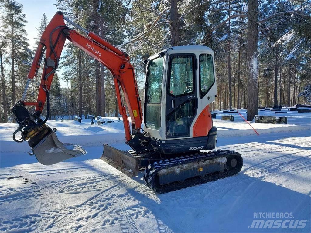 Kubota U25-3 Mini rýpadla < 7t
