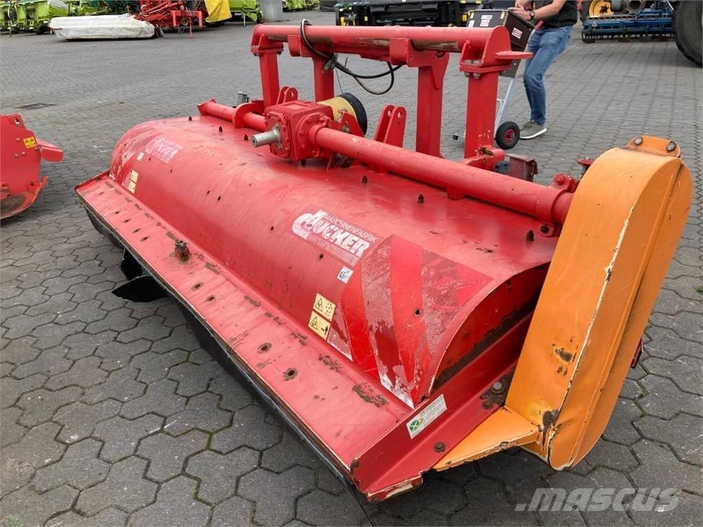 Dücker UM 30 FV Stroje na sklizeň pícnin-příslušenství