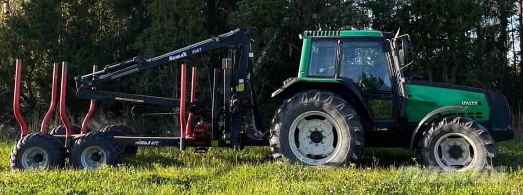 Valtra 6300 Traktory