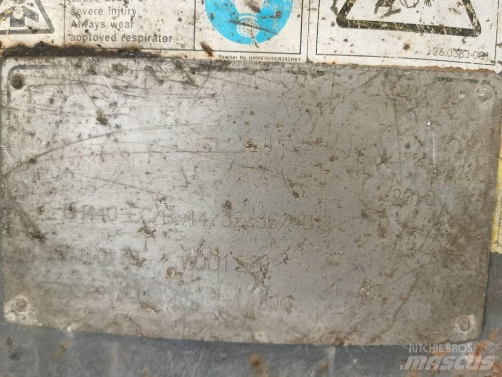 Sandvik CH 440 Drtící zařízení