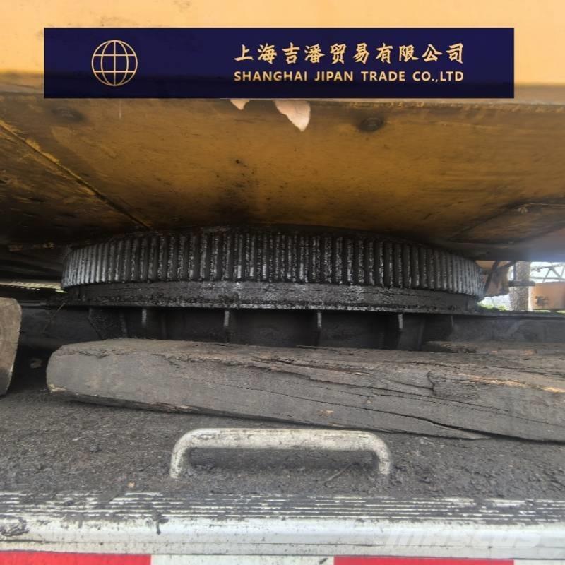 Sany STC 1000 C Univerzální terénní jeřáby