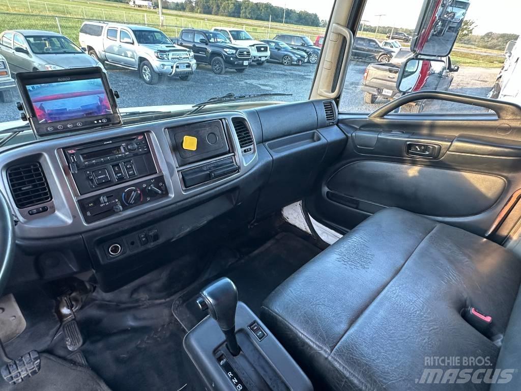 Hino 268 Popelářské vozy