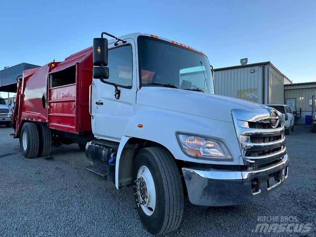 Hino 268 Popelářské vozy