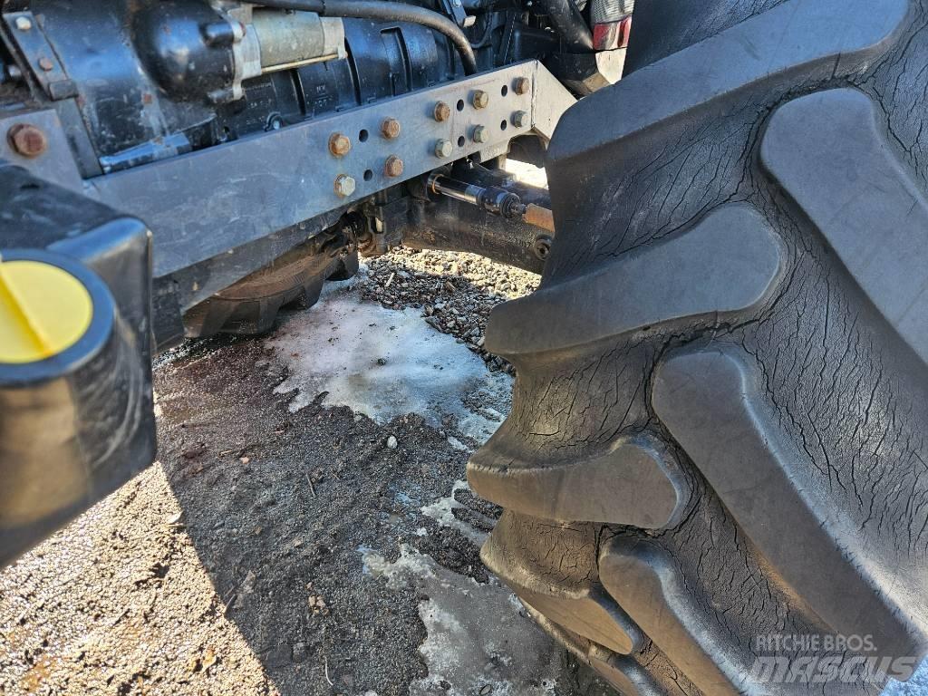 Valtra T 170 Traktory