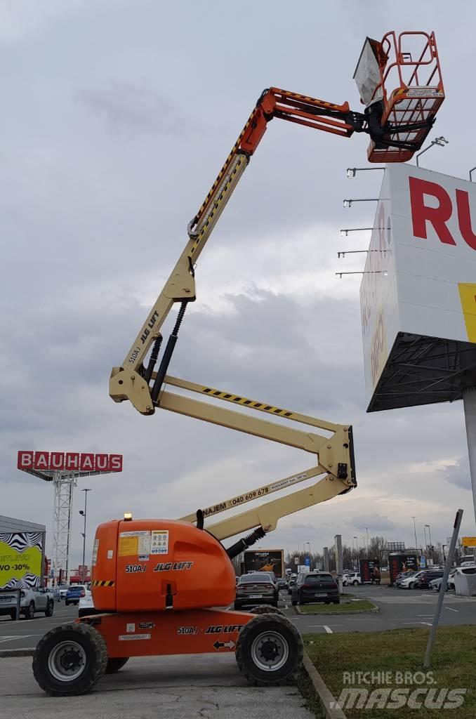 JLG 510 AJ Kompaktní samohybné kloubové plošiny