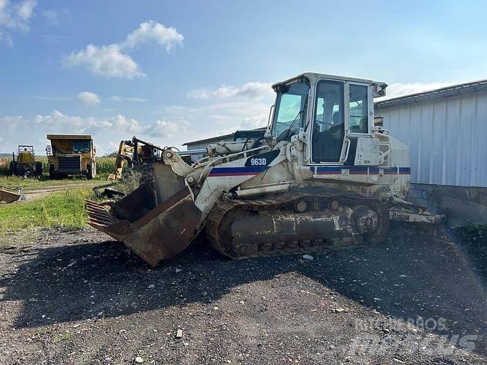 CAT 963D - Speciální bagry
