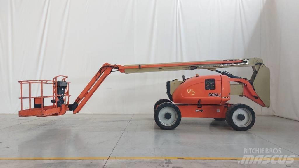 JLG 600 AJ Kloubové plošiny
