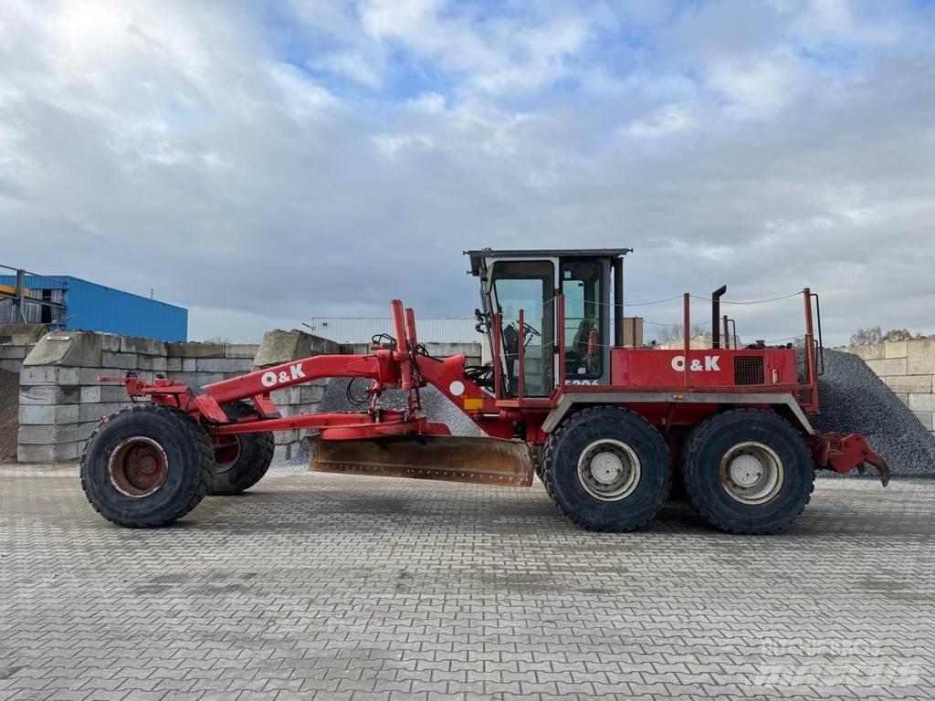 O&K F206 Grejdry